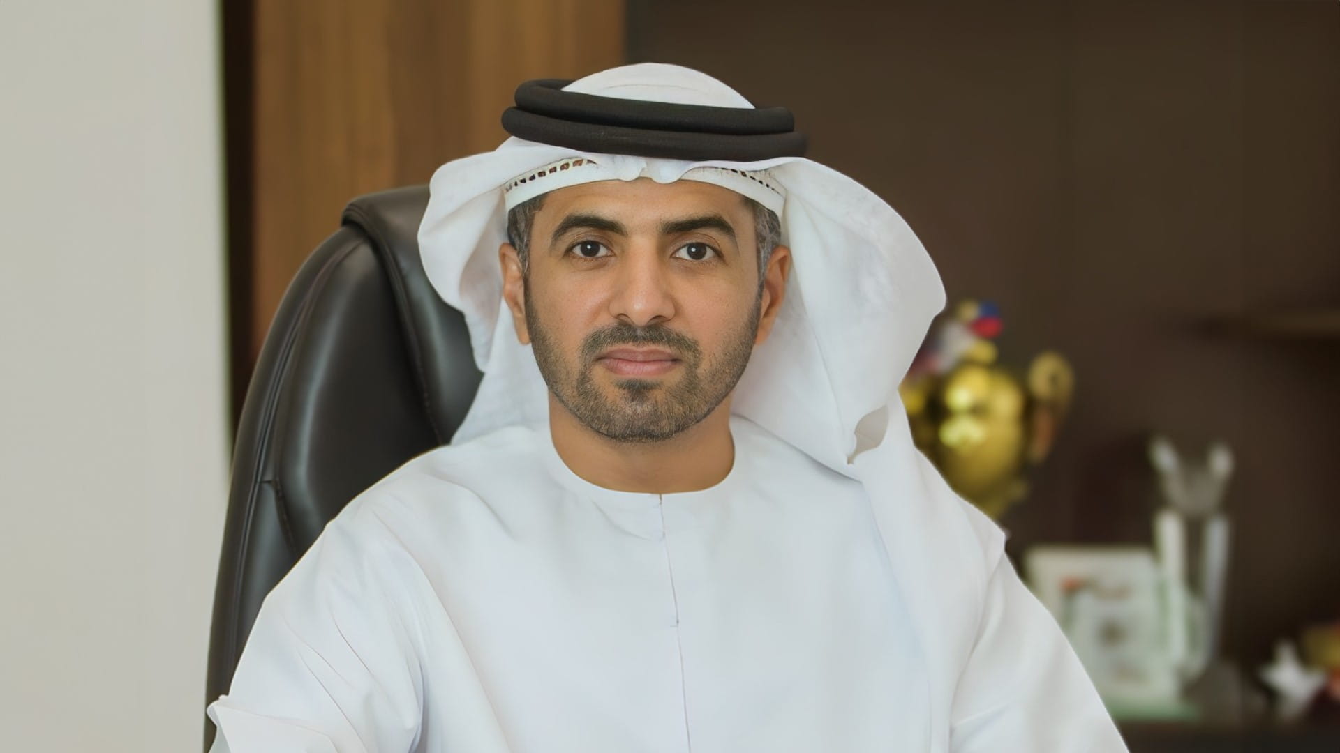 صورة بعنوان: نادي الشارقة للسيارات القديمة يستعرض خدماته في سوق السفر العربي 