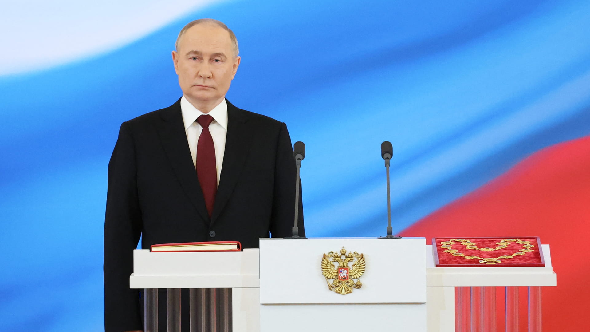 صورة بعنوان: لولاية رئاسية خامسة... فلاديمير بوتين يؤدي اليمين الدستورية 