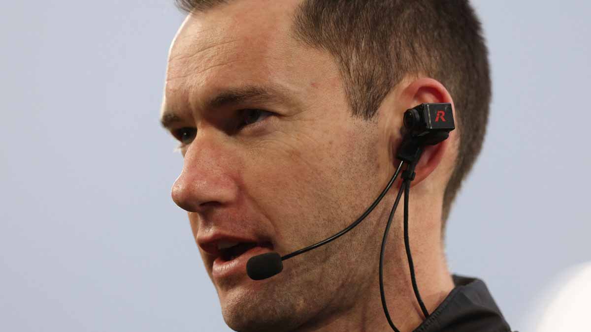 صورة بعنوان: الدوري الإنجليزي يستعين بكاميرا الحكم للمرة الأولى 