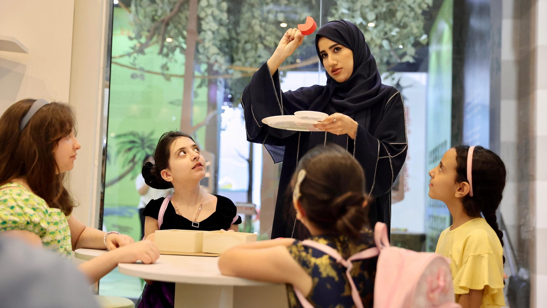 صورة بعنوان: المجلس الأعلى لشؤون الأسرة يعزز الدور الأسري في "الشارقة القرائي" 