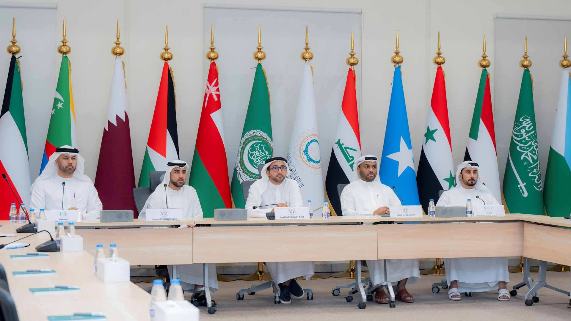 Image for the title: DGR, APC lay out plans for boosting youth capabilities 