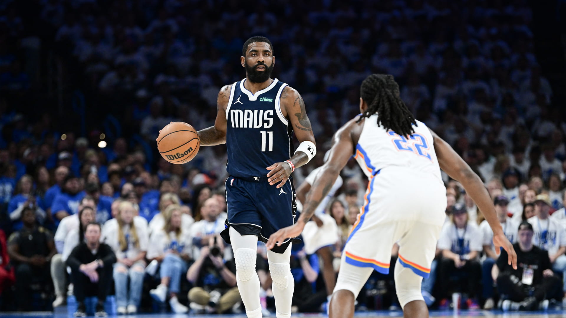 ألكسندر يقود ثاندر للفوز على مافريكس في السلة الأميركية 