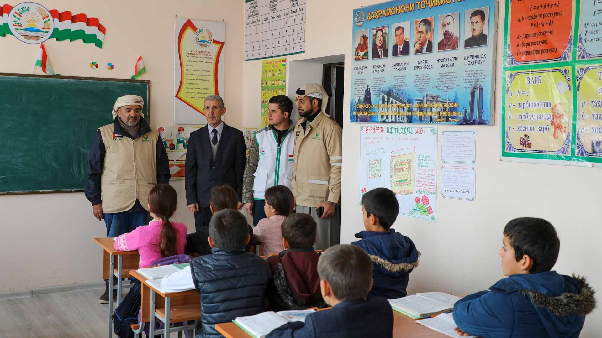 صورة بعنوان: الشارقة الخيرية تبني 273 مشروعاً تعليمياً خلال العام الماضي 