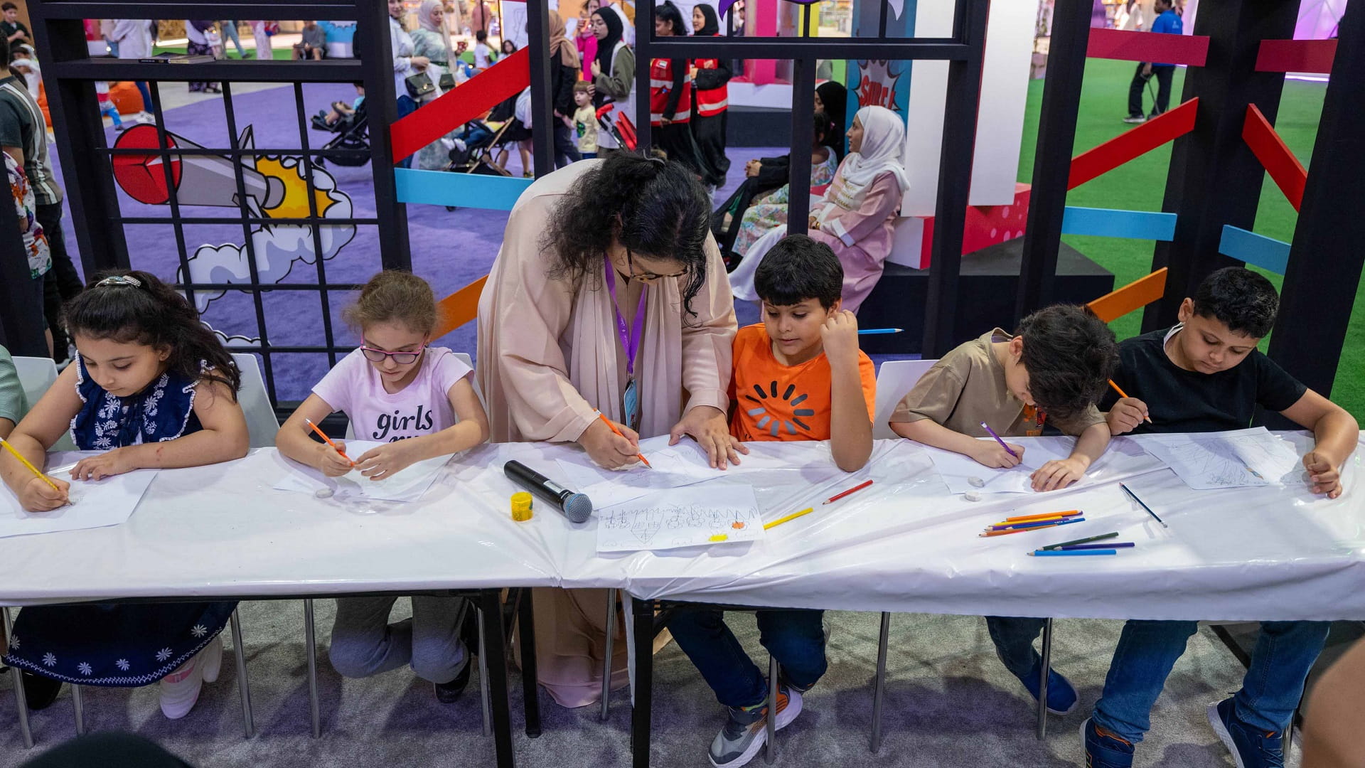 Image for the title: Pop Art workshop thrills children at SCRF 