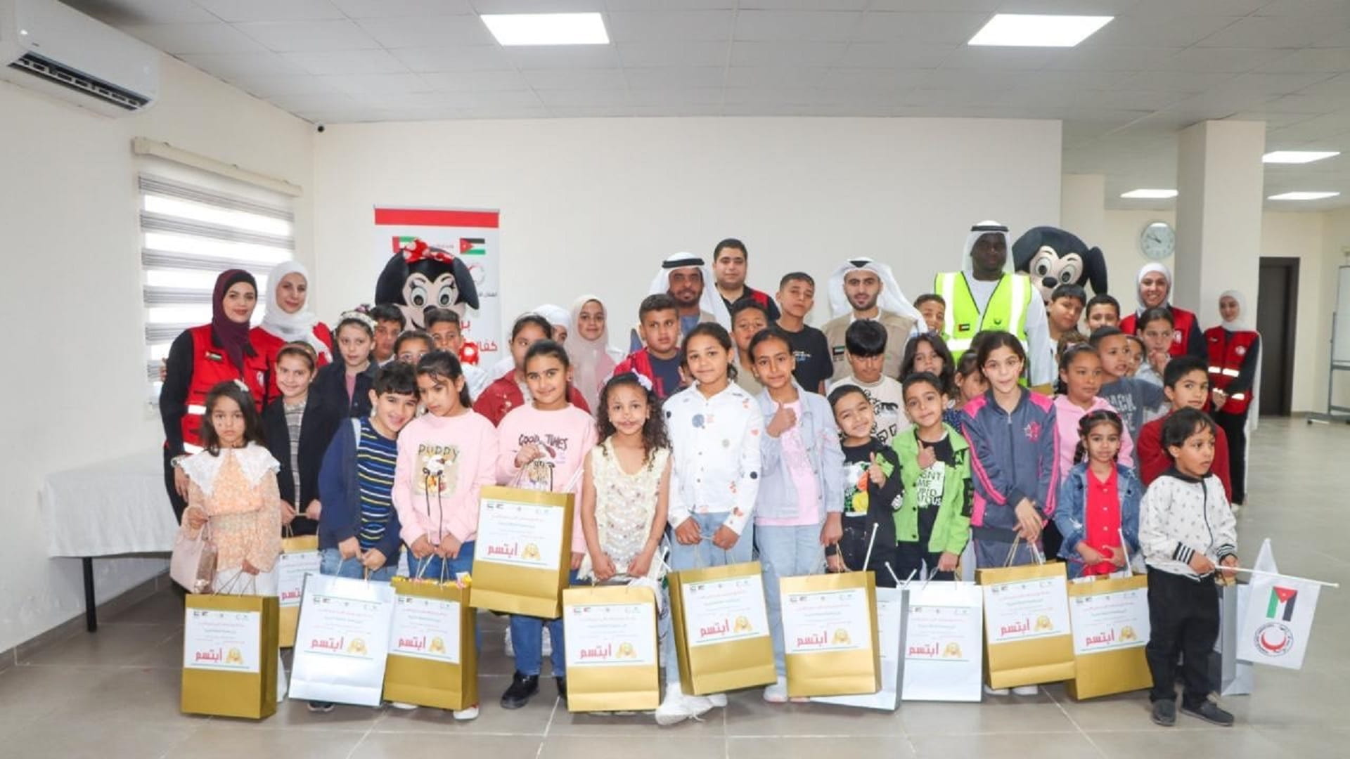 Image for the title: SCI and Jordan Red Crescent sign a joint cooperation agreement 
