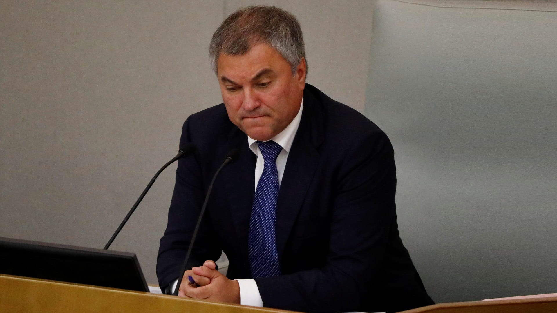 صورة بعنوان: رئيس مجلس النواب الروسي ينقل رسالة من بوتين للقيادة الإيرانية 