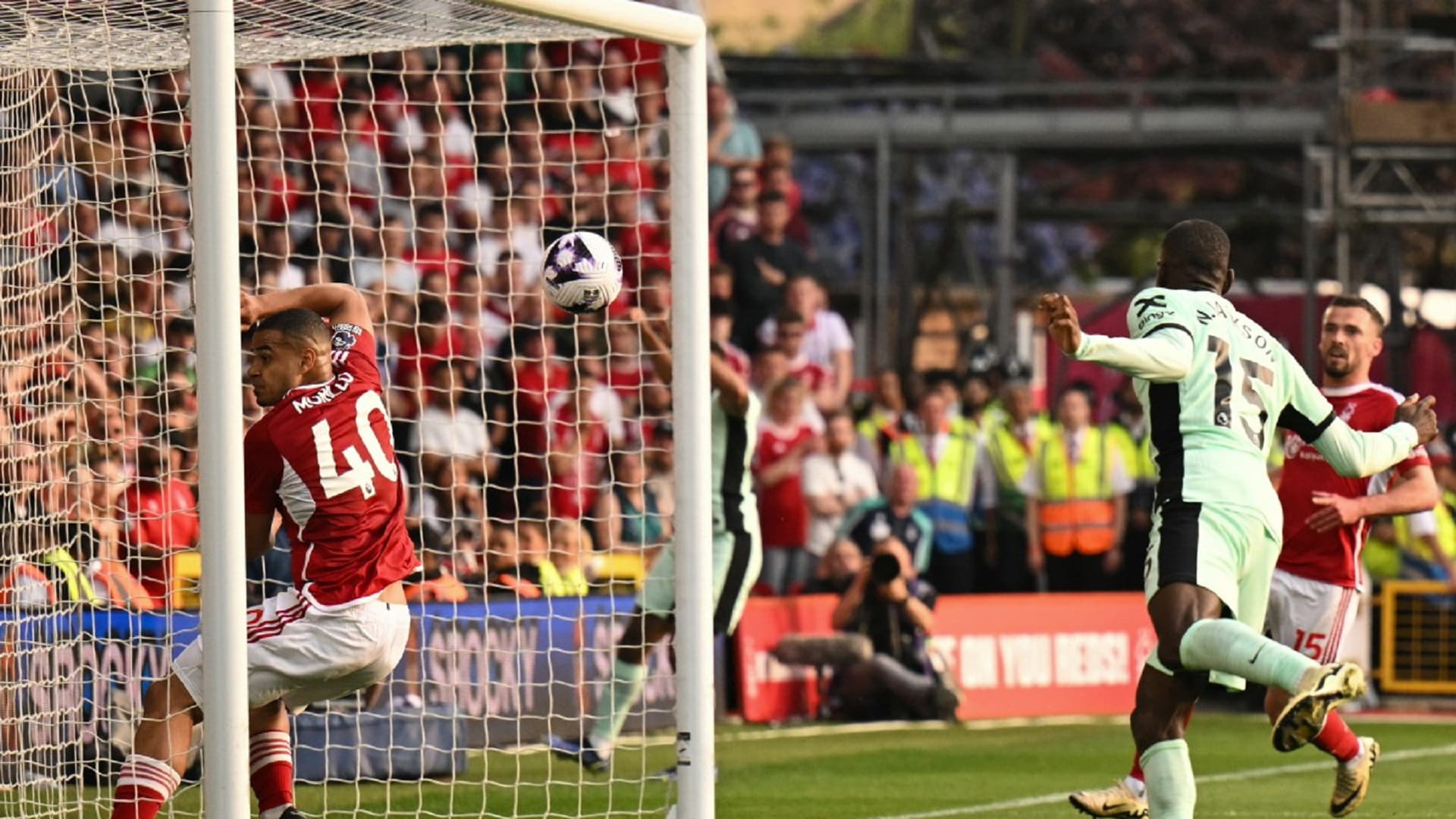 صورة بعنوان: تشيلسي يخطف فوزاً ثميناً من أمام نوتنجهام بالدوري الإنجليزي 