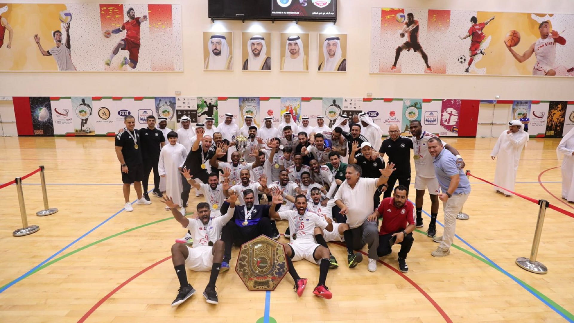 صورة بعنوان: الشارقة بطلاً لدوري اليد للمرة الثامنة توالياً والـ18 في تاريخه 