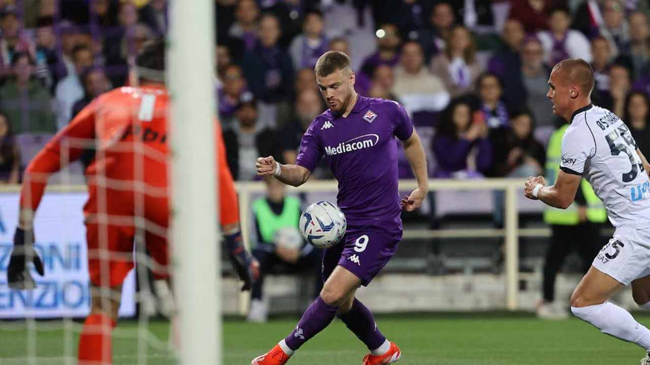 صورة بعنوان: نابولي يتعادل مع فيورنتينا في الدوري الإيطالي 