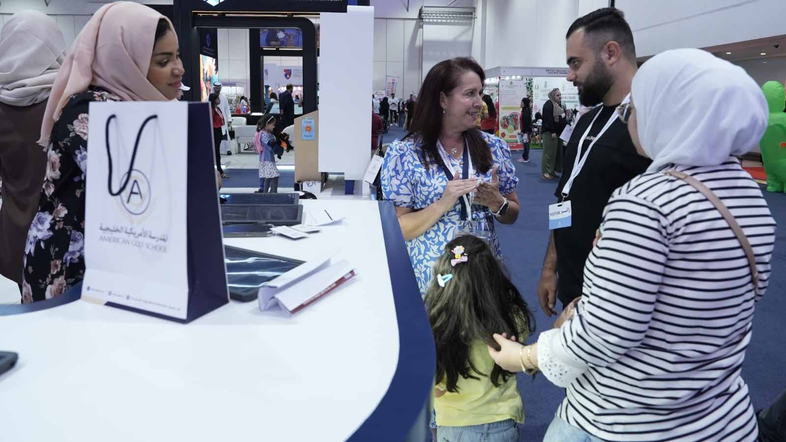 صورة بعنوان: معرض الإمارات للمدارس والحضانات يستقطب آلاف الزوار في نسخته الـ 2 