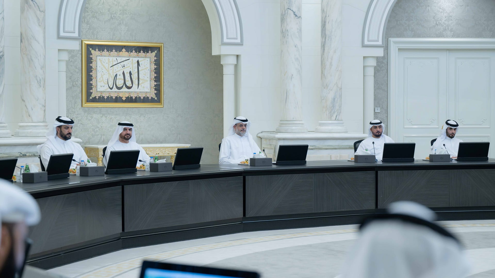 Image for the title: SEC forms Shariah Oversight Committee for Endowments 
