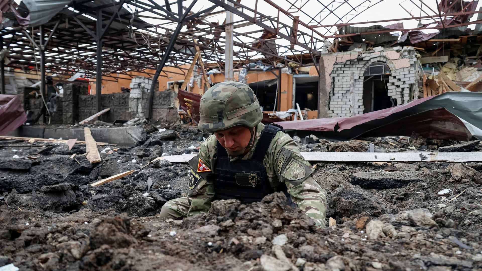 صورة بعنوان: وزارة الدفاع: القوات الروسية تسيطر على قرية أندرييفكا بأوكرانيا 