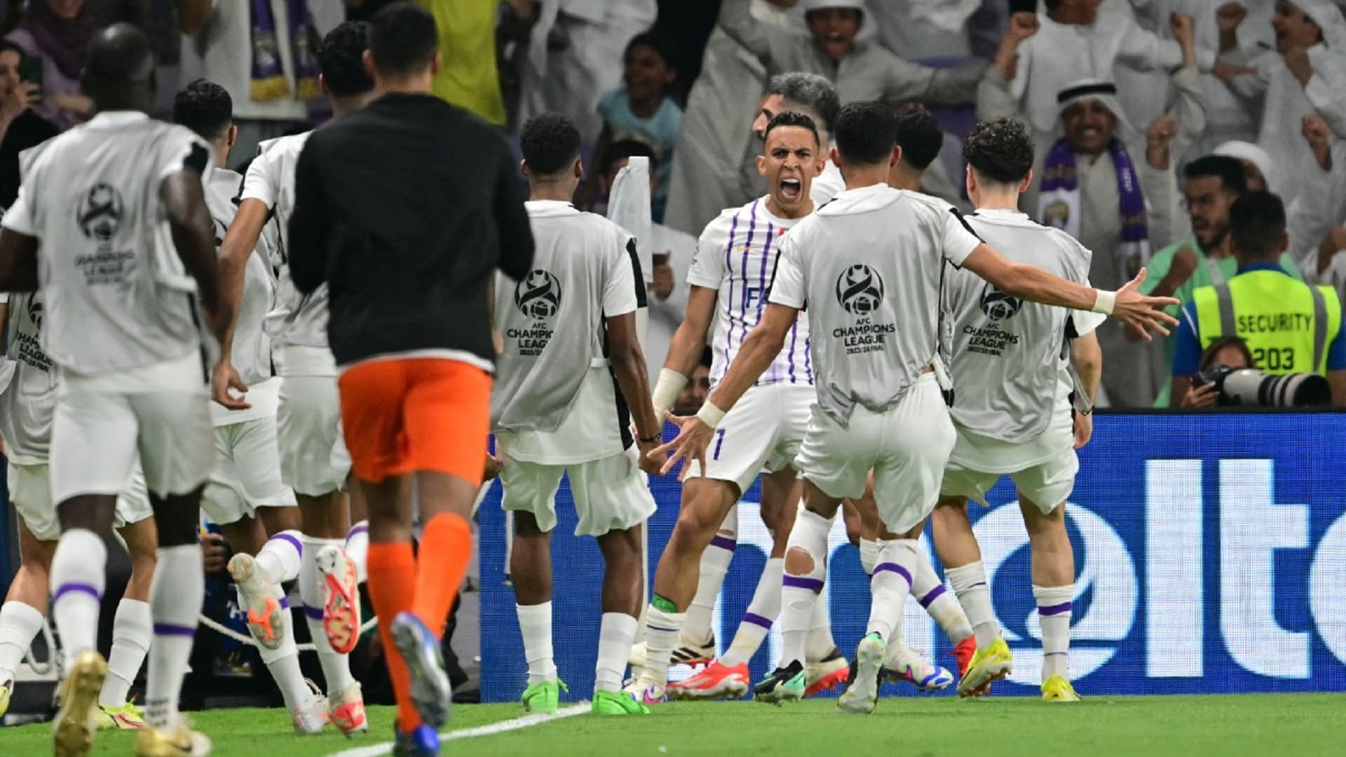 صورة بعنوان: العين بطلاً لدوري أبطال آسيا للمرة الثانية في تاريخه 