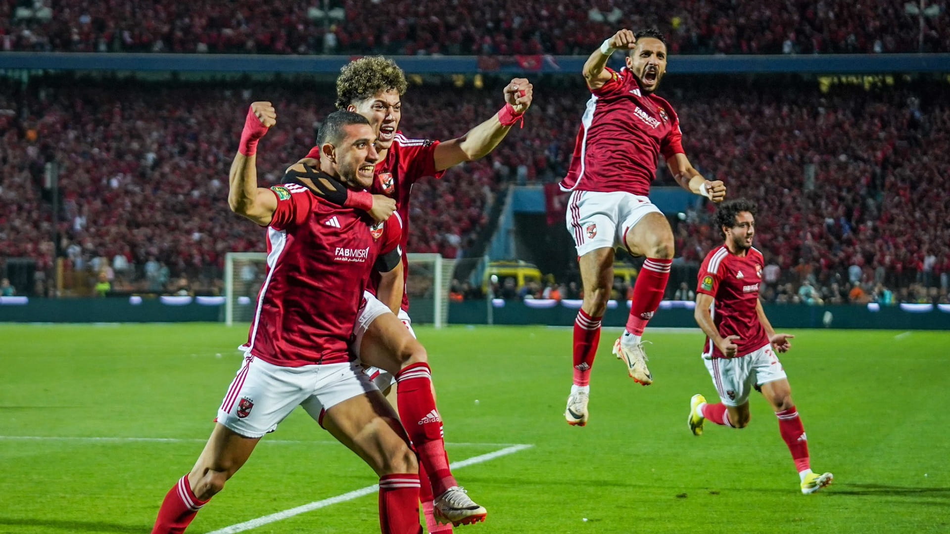 صورة بعنوان: الأهلي المصري يحرز لقب دوري أبطال إفريقيا للمرة الـ12 في تاريخه 