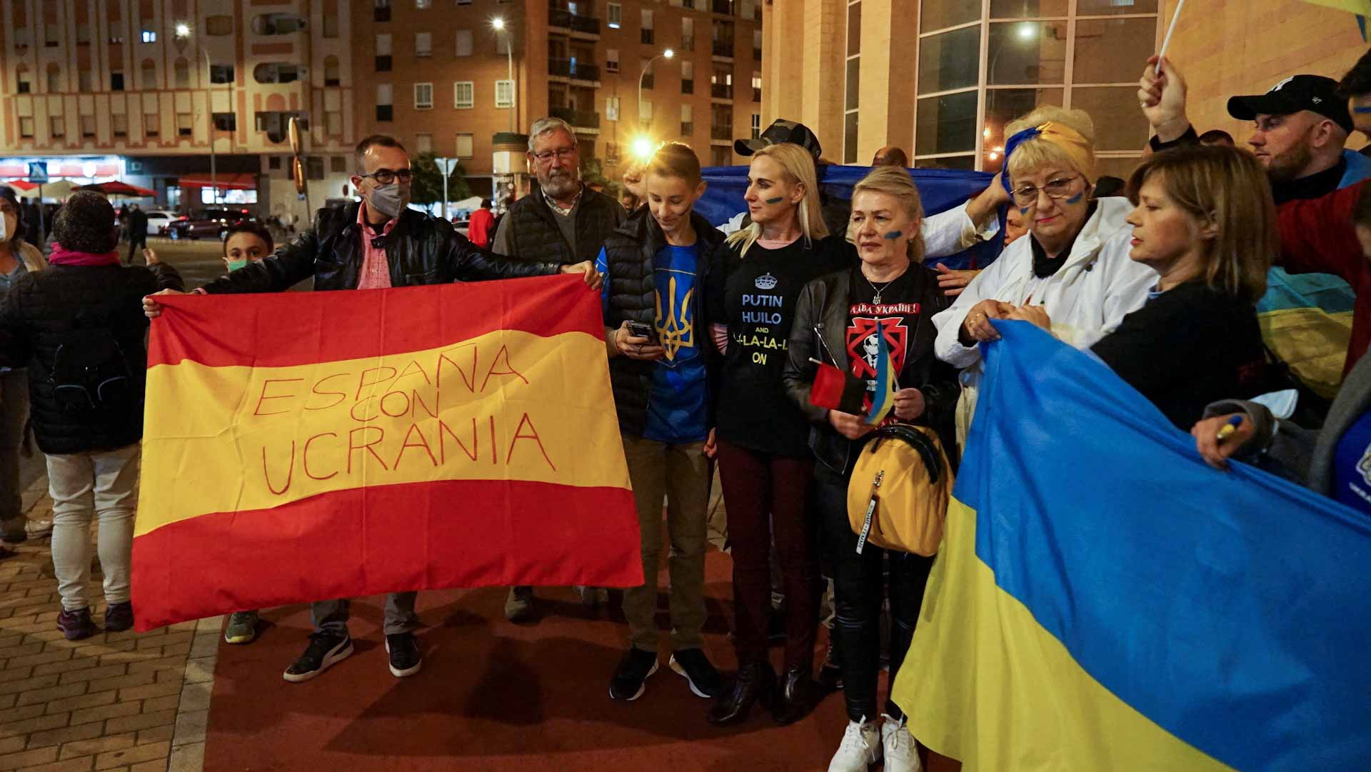 صورة بعنوان: إسبانيا تعتزم إرسال أسلحة إلى أوكرانيا بقيمة 1.23 مليار دولار 