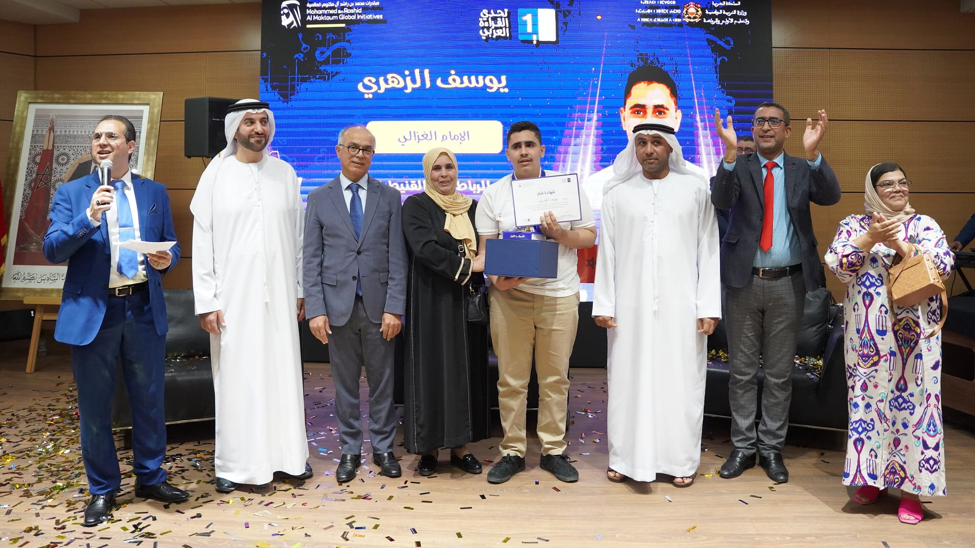 صورة بعنوان: تحدي القراءة العربي يتوّج يوسف الزهري بطلاً لدورته الـ8 في المغرب 