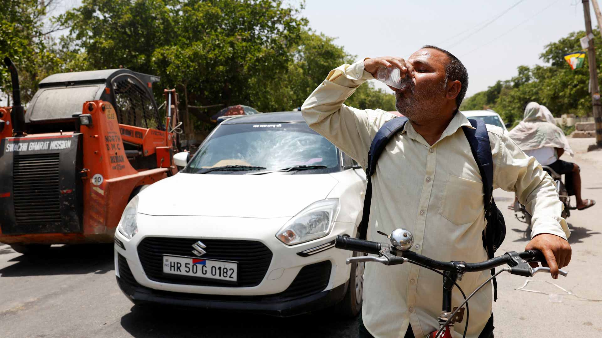 صورة بعنوان: وسط حرارة غير مسبوقة بالهند.. نيودلهي تسجل أول وفاة مرتبطة بالحر  
