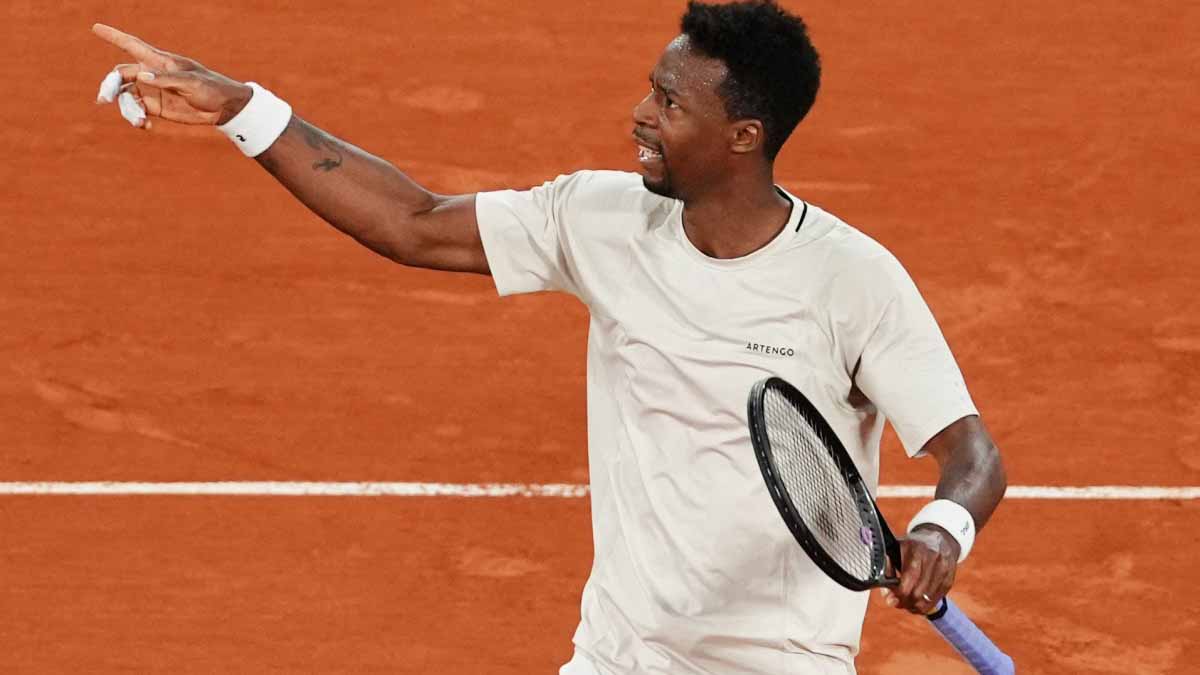 صورة بعنوان: الفرنسي مونفيس يودع منافسات بطولة رولان جاروس  