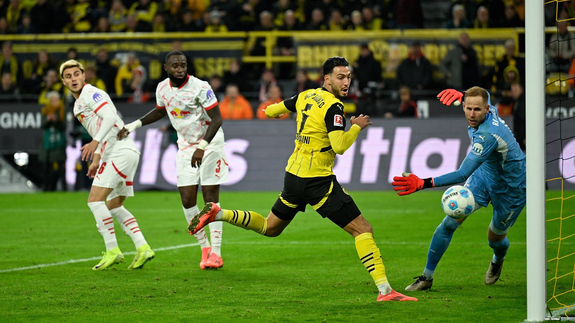Injury-hit Dortmund rallies for 2-1 win over Leipzig 