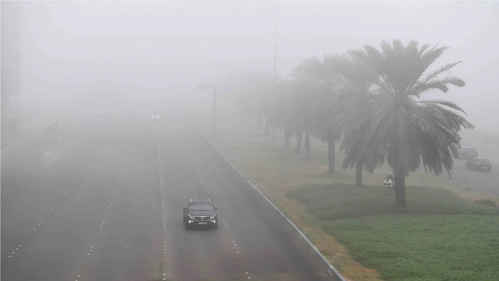 المركز الوطني للأرصاد يحذر من تشكل الضباب وتدني مدى الرؤية 