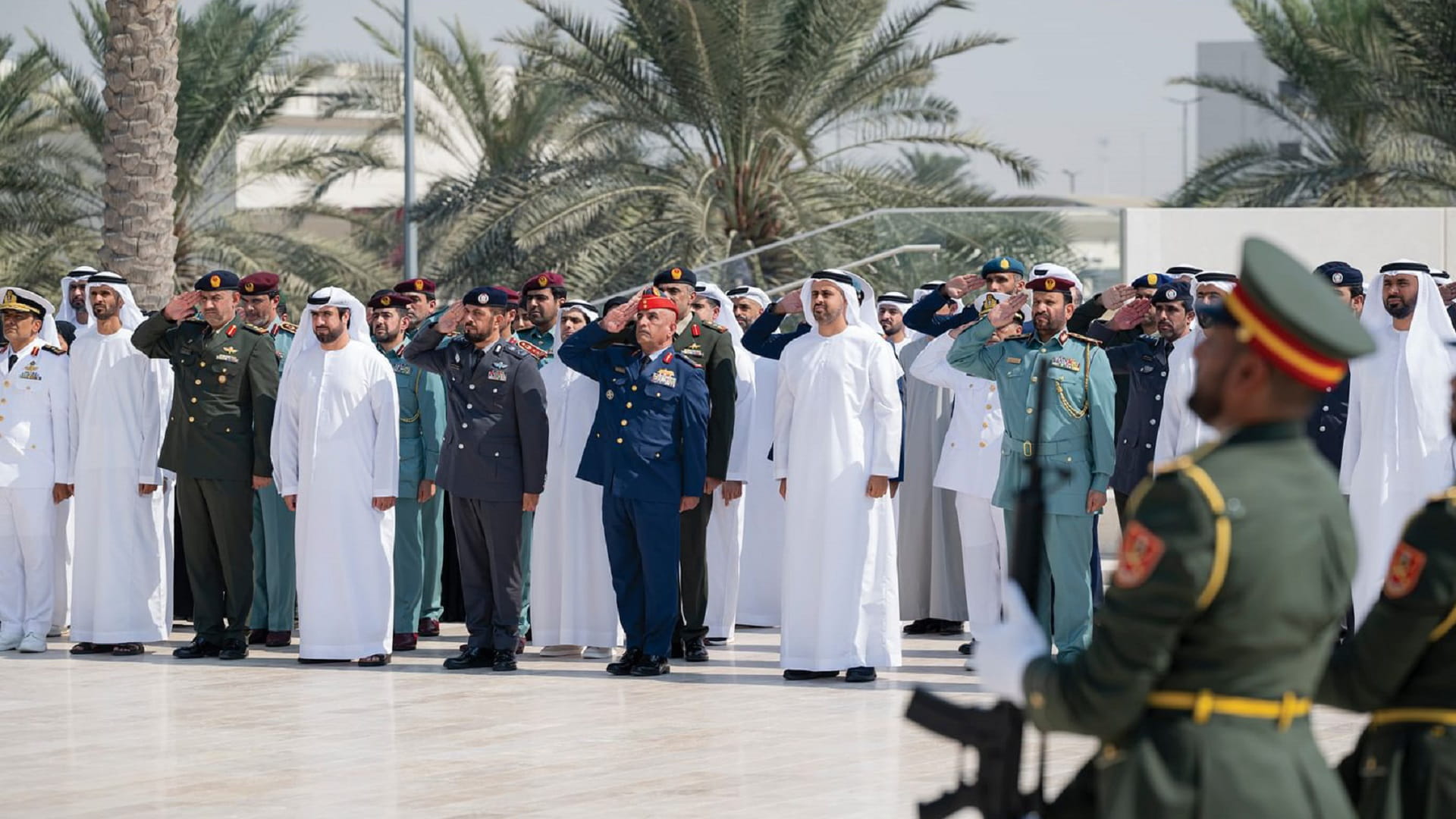 Theyab bin Mohamed marks UAE Flag Day at Wahat Al Karama