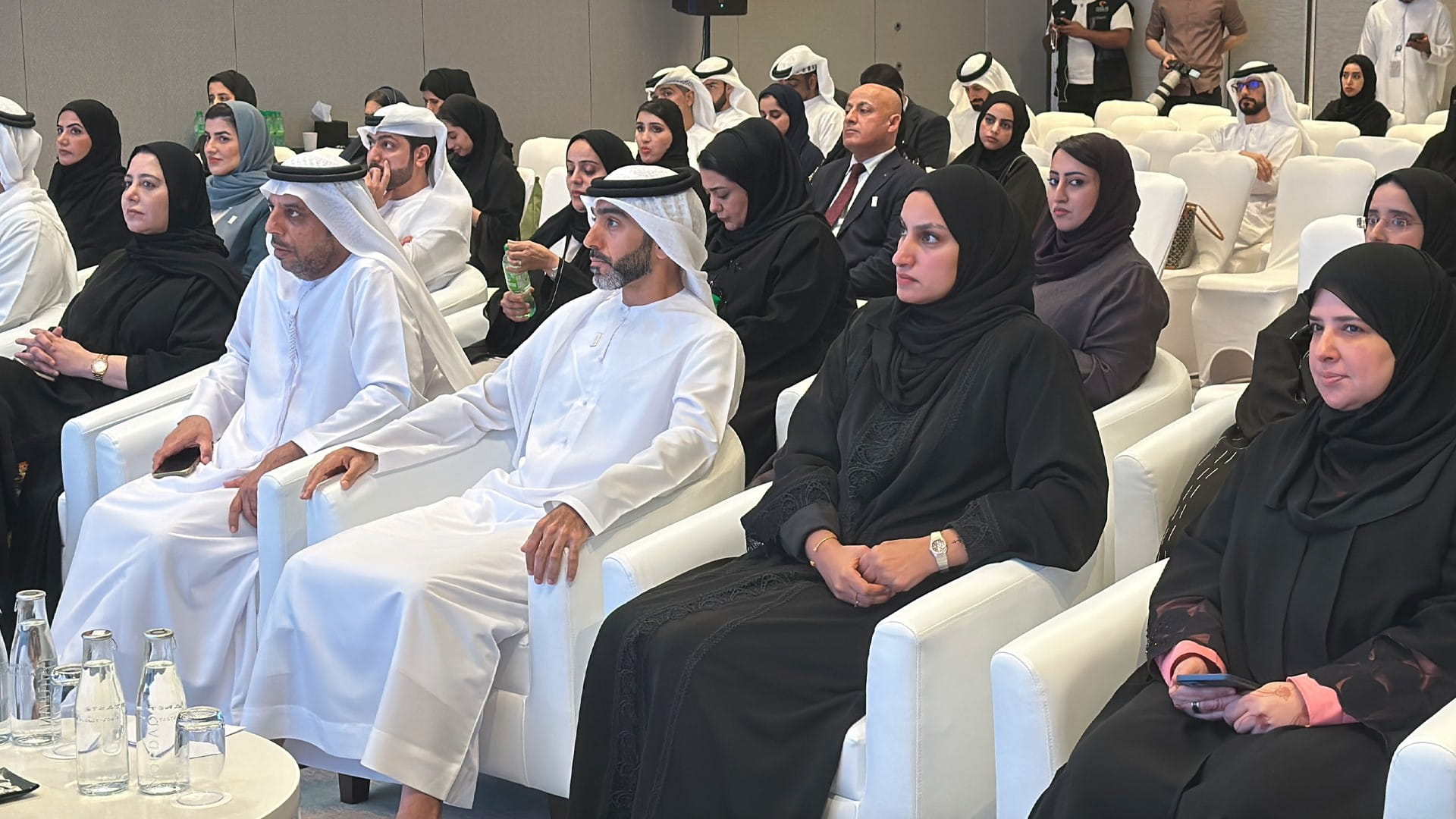 Sharjah Award for Public Finance receives candidates applications 