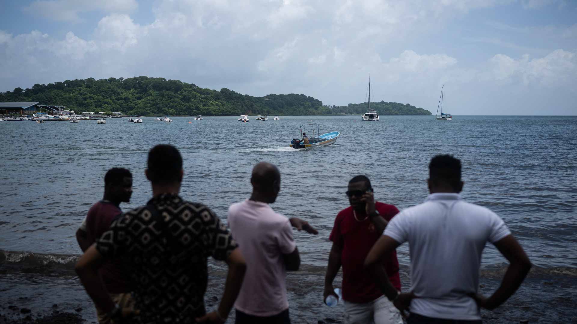 المنظمة الدولية للهجرة: غرق 25 قبالة جزر القمر في انقلاب قارب