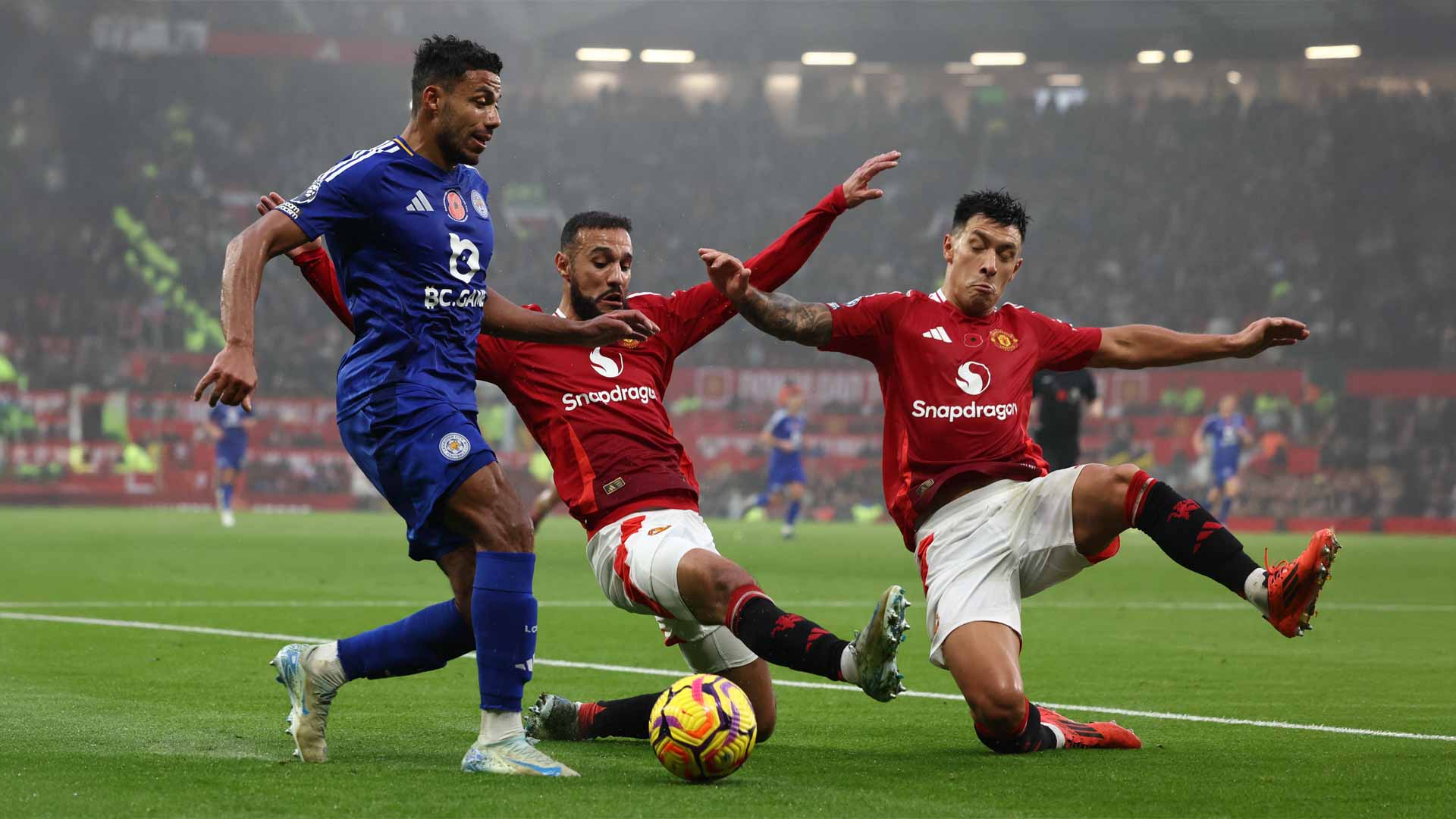 مانشستر يونايتد يقسو على ليستر سيتي بالدوري الإنجليزي 