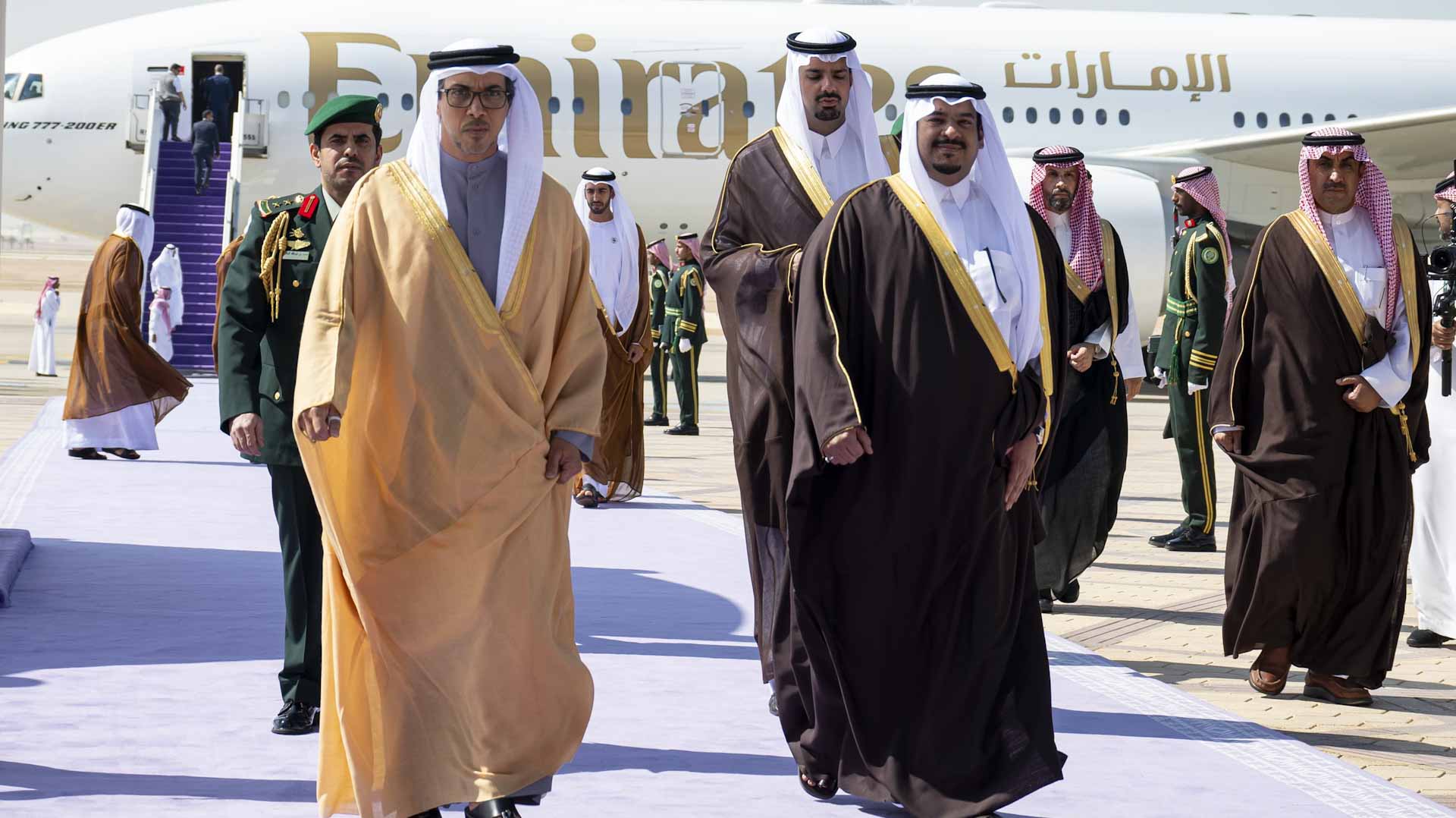 Image for the title: Mansour bin Zayed to attend Extraordinary Arab, Islamic Summit 