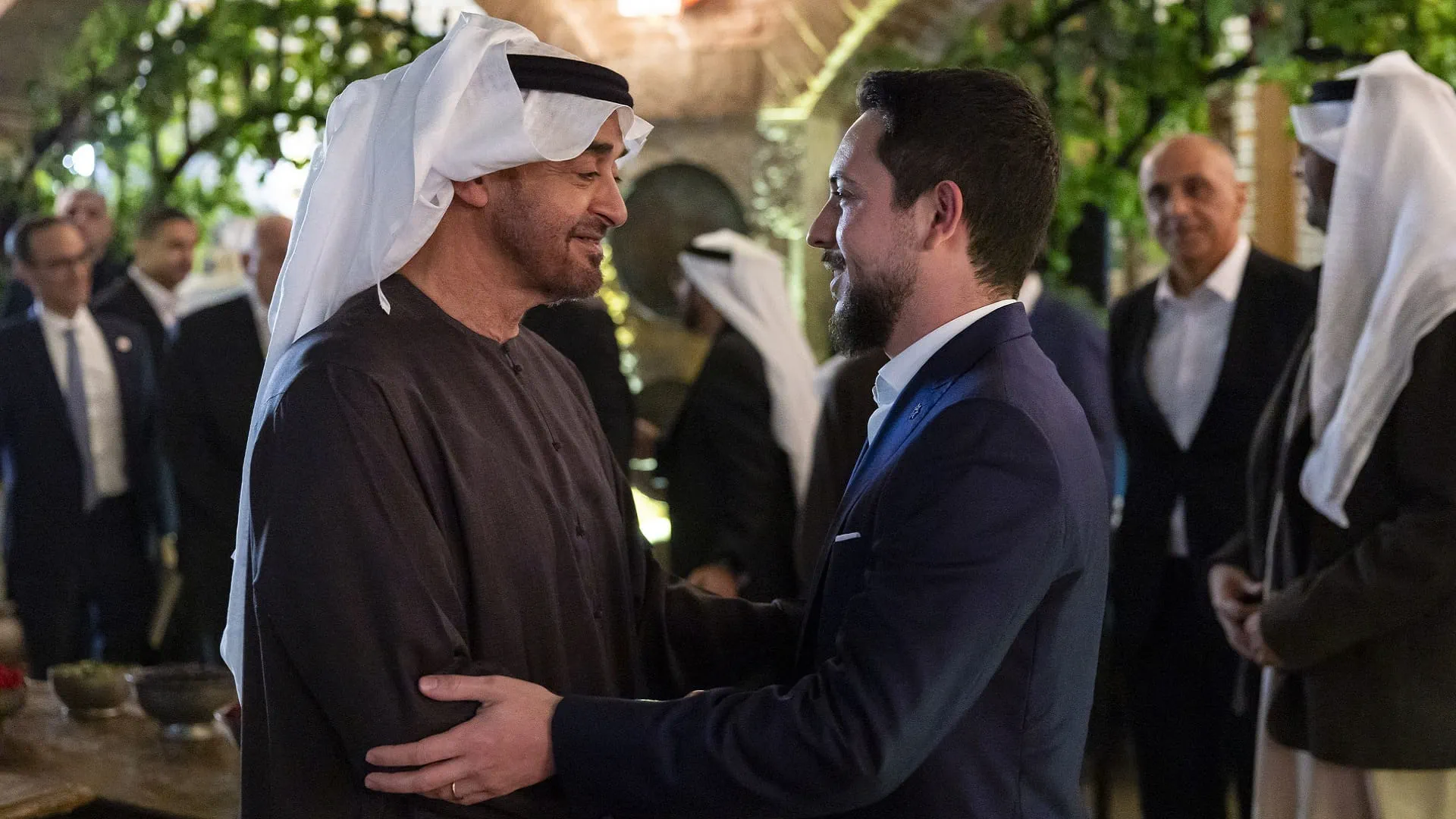Image for the title: UAE President hosts special dinner for Jordanian Crown Prince 