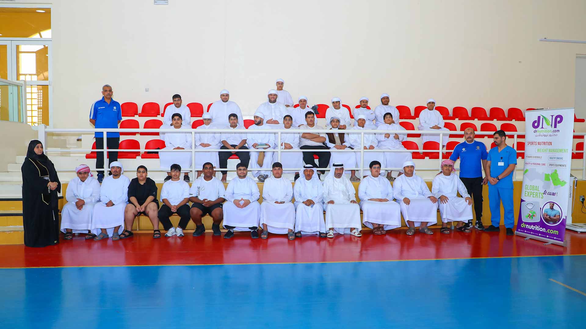 نادي دبا الحصن الرياضي يدشن برنامج "التحدي من أجل صحتي"  
