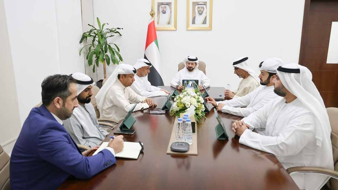 Chess Club evaluates development strategies 