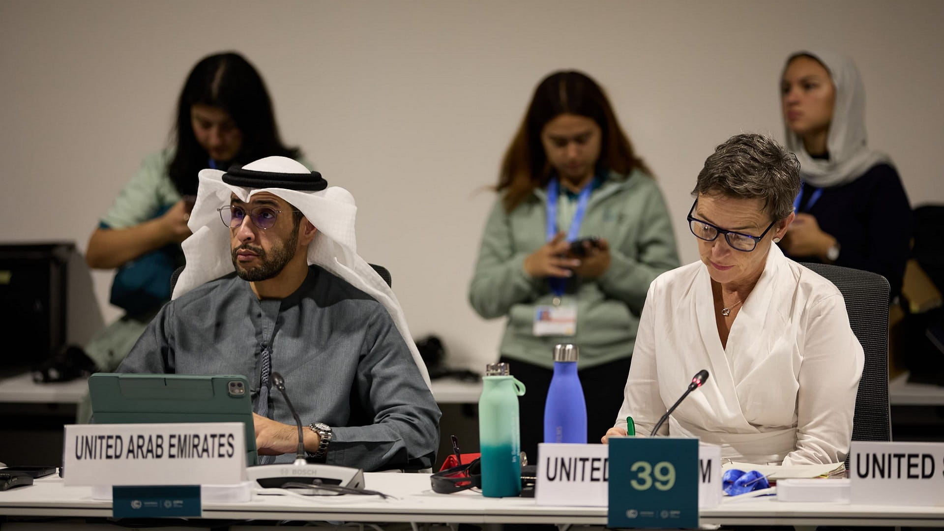 الإمارات تجري محادثات شاملة ضمن COP29في إطار التحضير لمؤتمر المياه