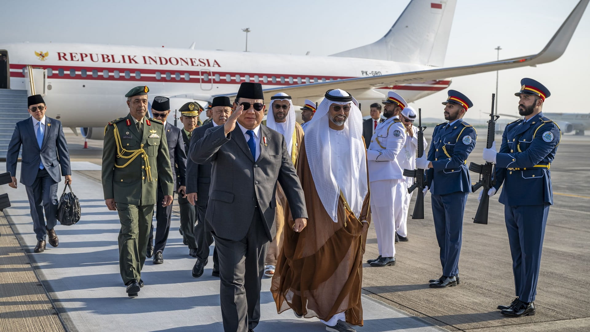 Indonesian President arrives in UAE on state visit 