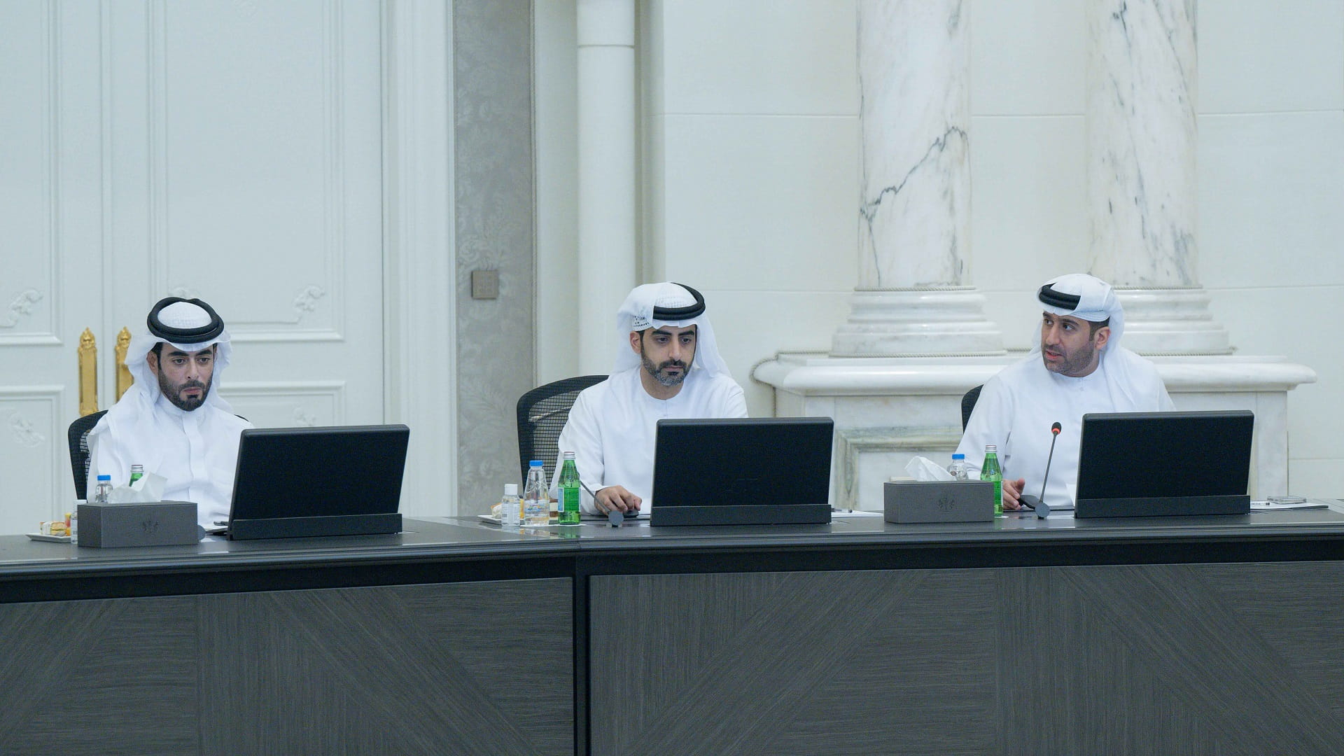 المجلس التنفيذي يطلق "برنامج الشارقة لتحسين تجربة المتعامل"