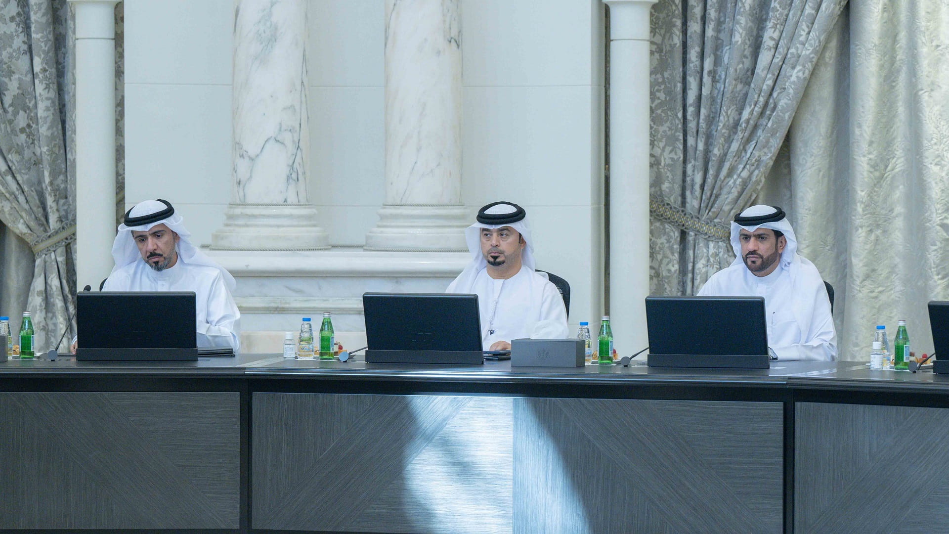 المجلس التنفيذي يطلق "برنامج الشارقة لتحسين تجربة المتعامل"