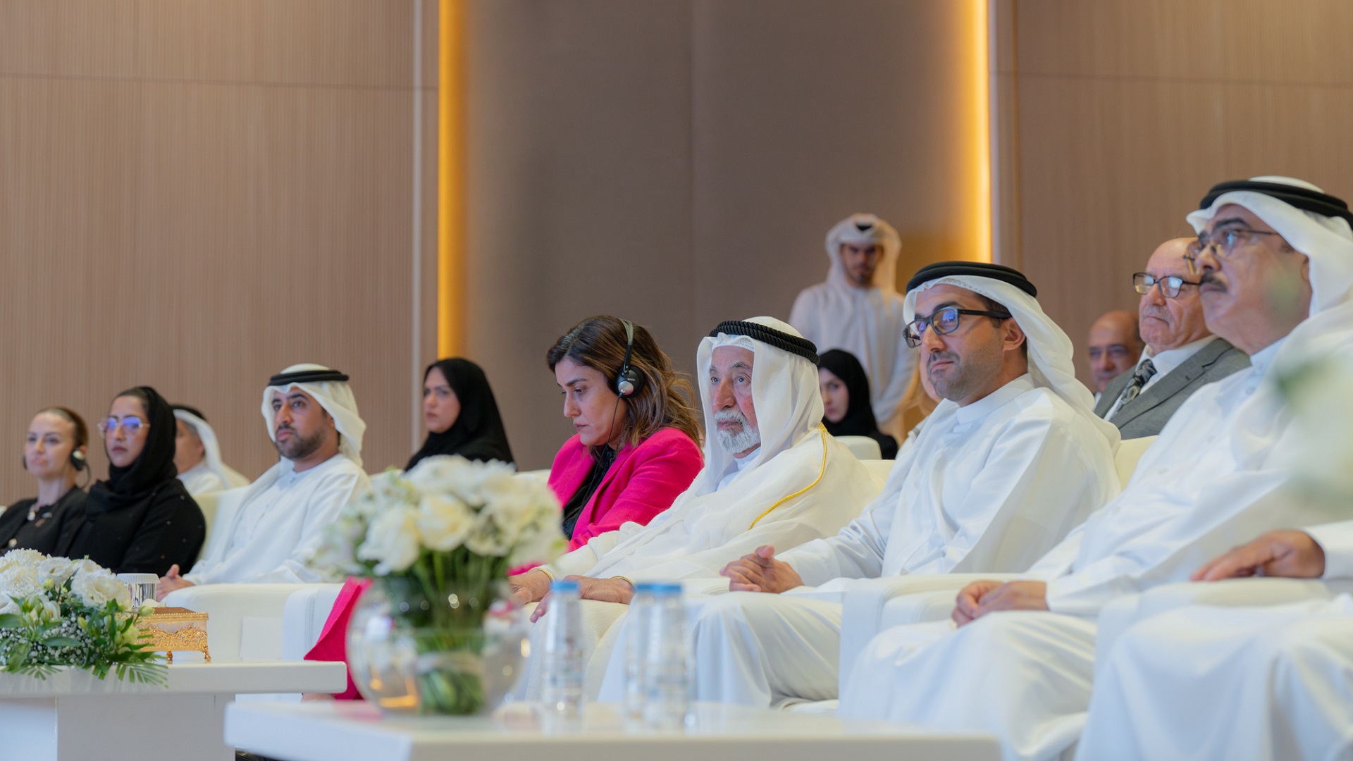 سلطان القاسمي يكرم الفائزين بجائزة "إيكروم الشارقة لحفظ التراث" 