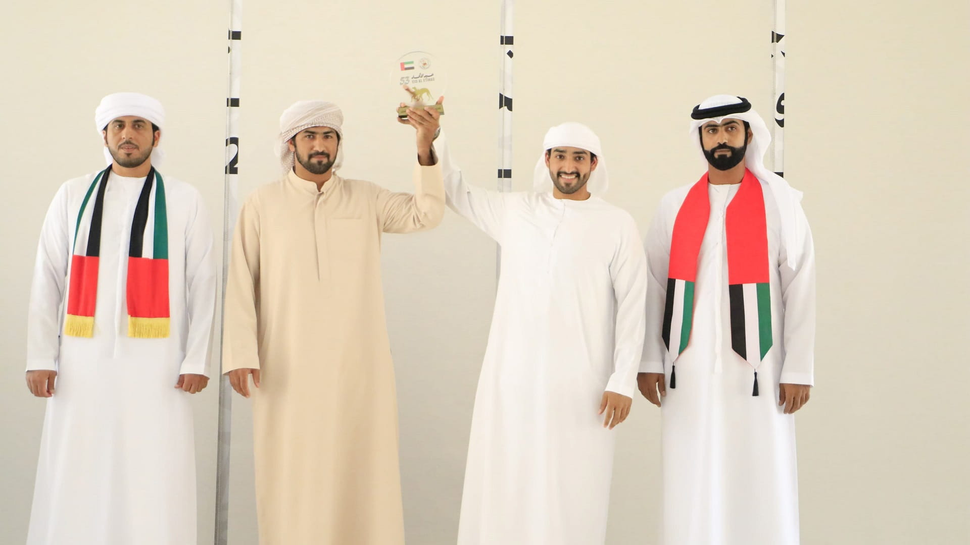 نادي الشارقة لسباقات الهجن ينظم سباق الفطامين بمناسبة عيد الاتحاد 