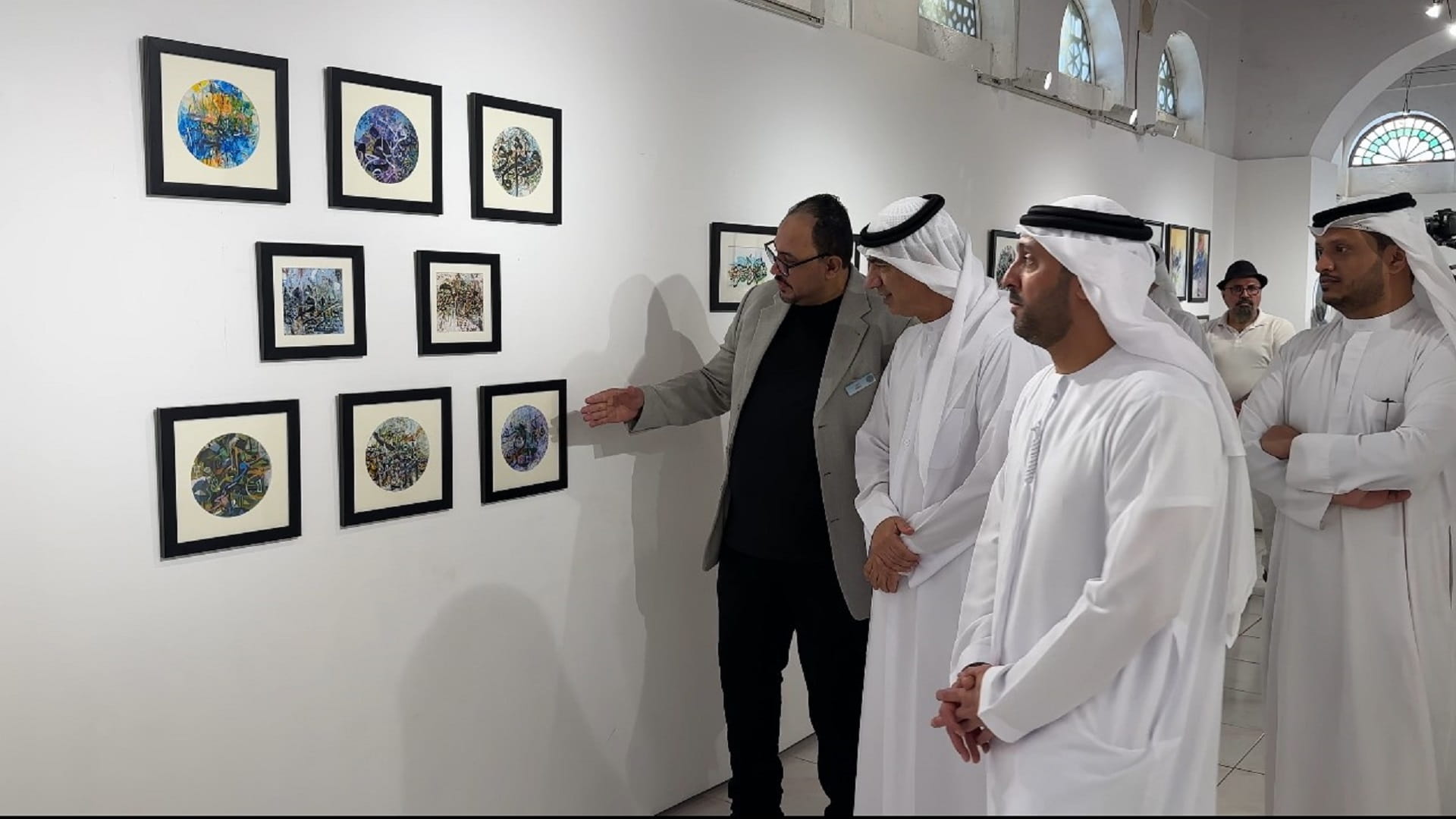 ملتقى الشارقة للخطّ..  14 معرضاً تحتفي بالحرف العربي  