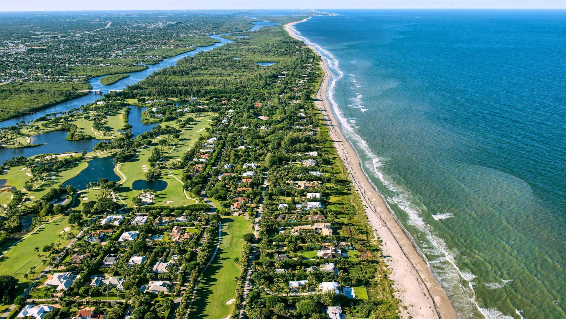  فلوريدا الأميركية تعلن حالة الطوارئ تحسباً لوصول العاصفة "ميلتون" 