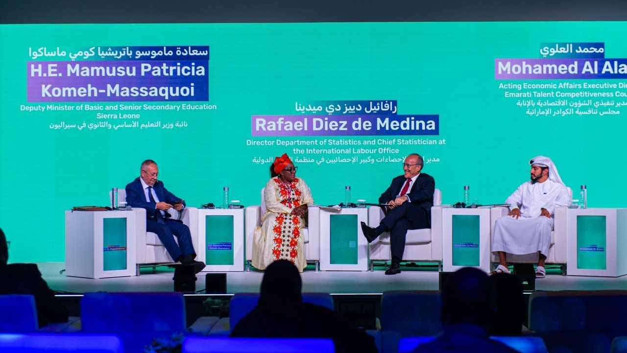 خبراء: الإمارات حققت التناغم بين النمو الاقتصادي ومخرجات التعليم