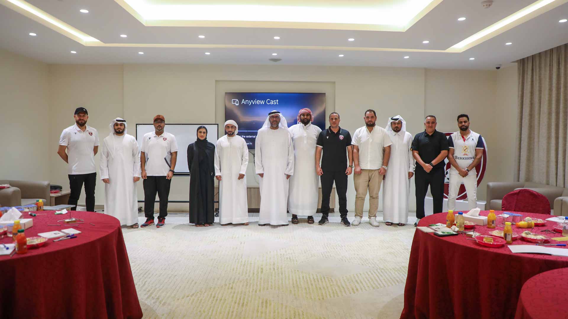 نادي الحمرية ينظم ورشة "الذكاء العاطفي في مواجهة تحديات العمل" 