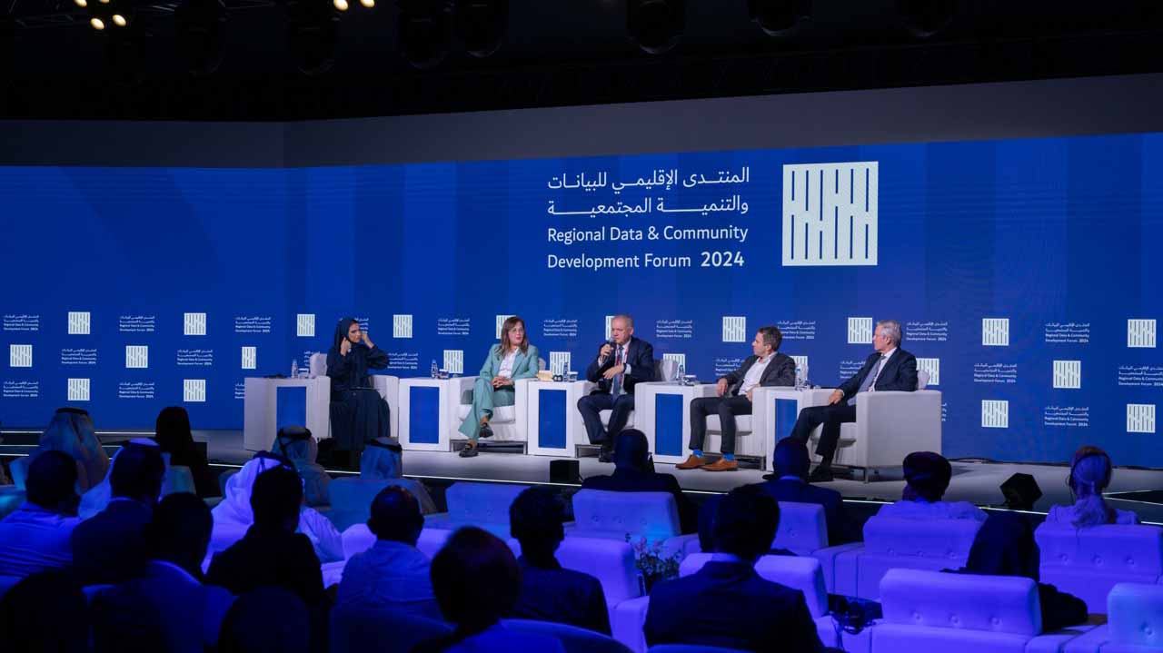 Data in supporting growth of enterprises Leaders at DCDF 