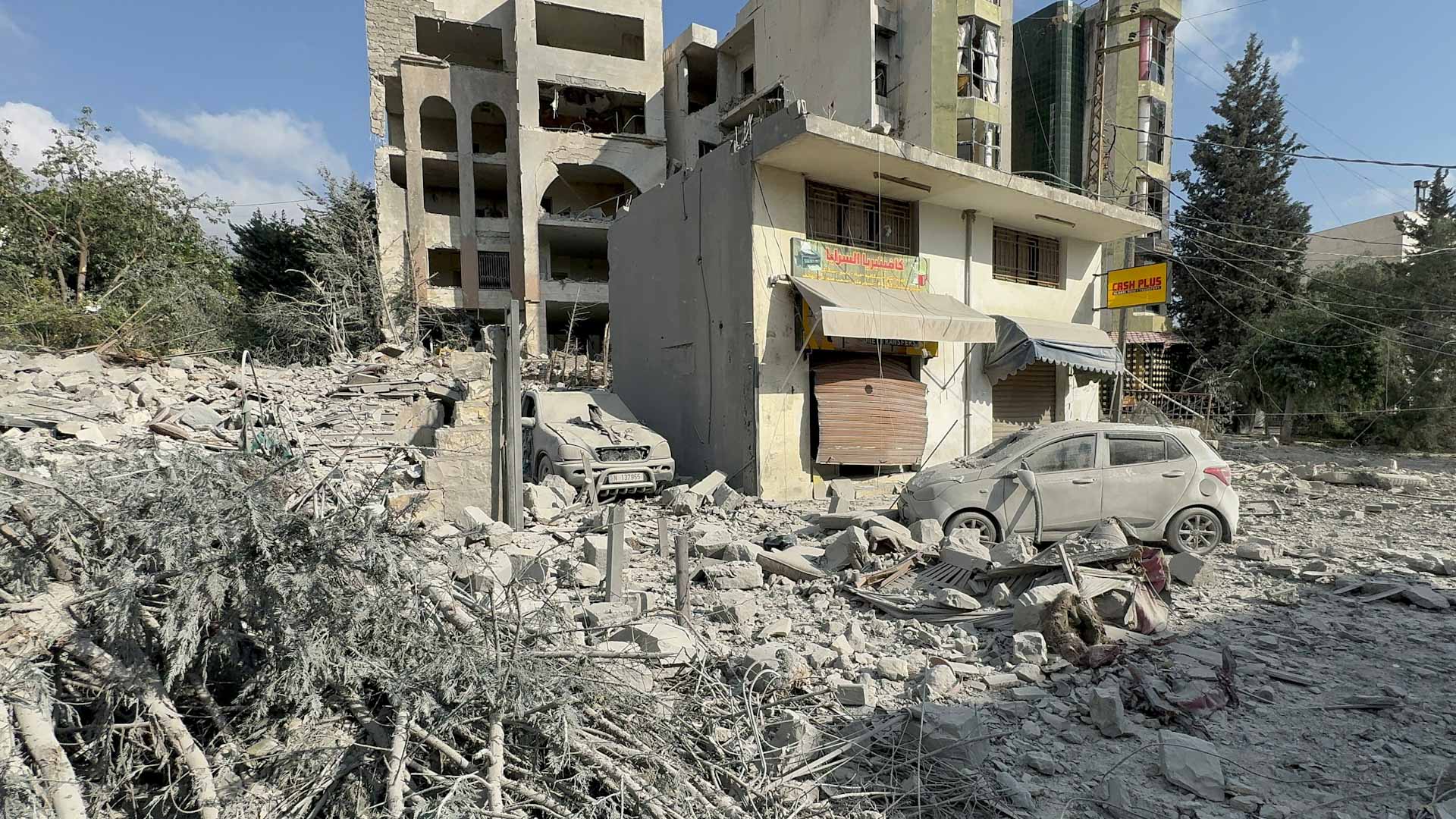 غارة إسرائيلية على مقر بلدية بجنوب لبنان تقتل 16 وتصيب 50 بجروح 