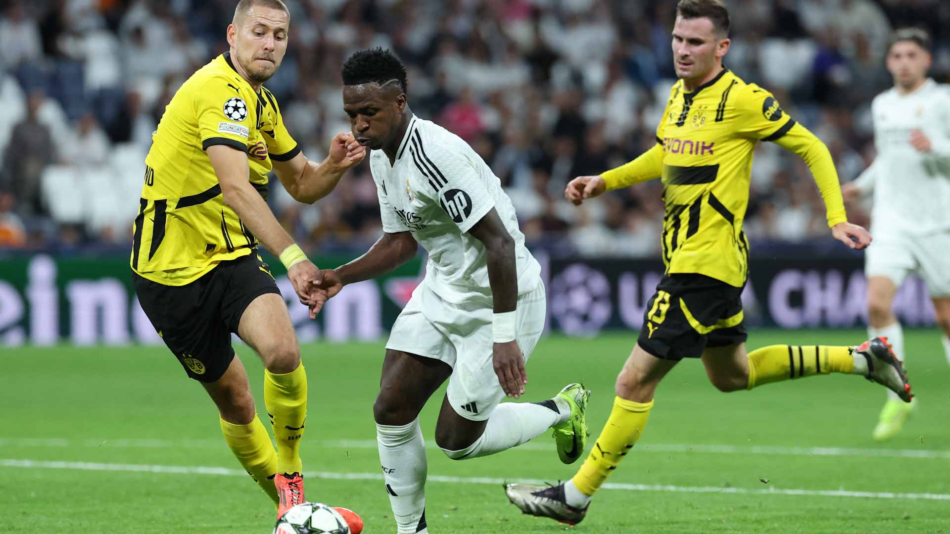 Vinicius hat-trick saves Real Madrid in Champions League 