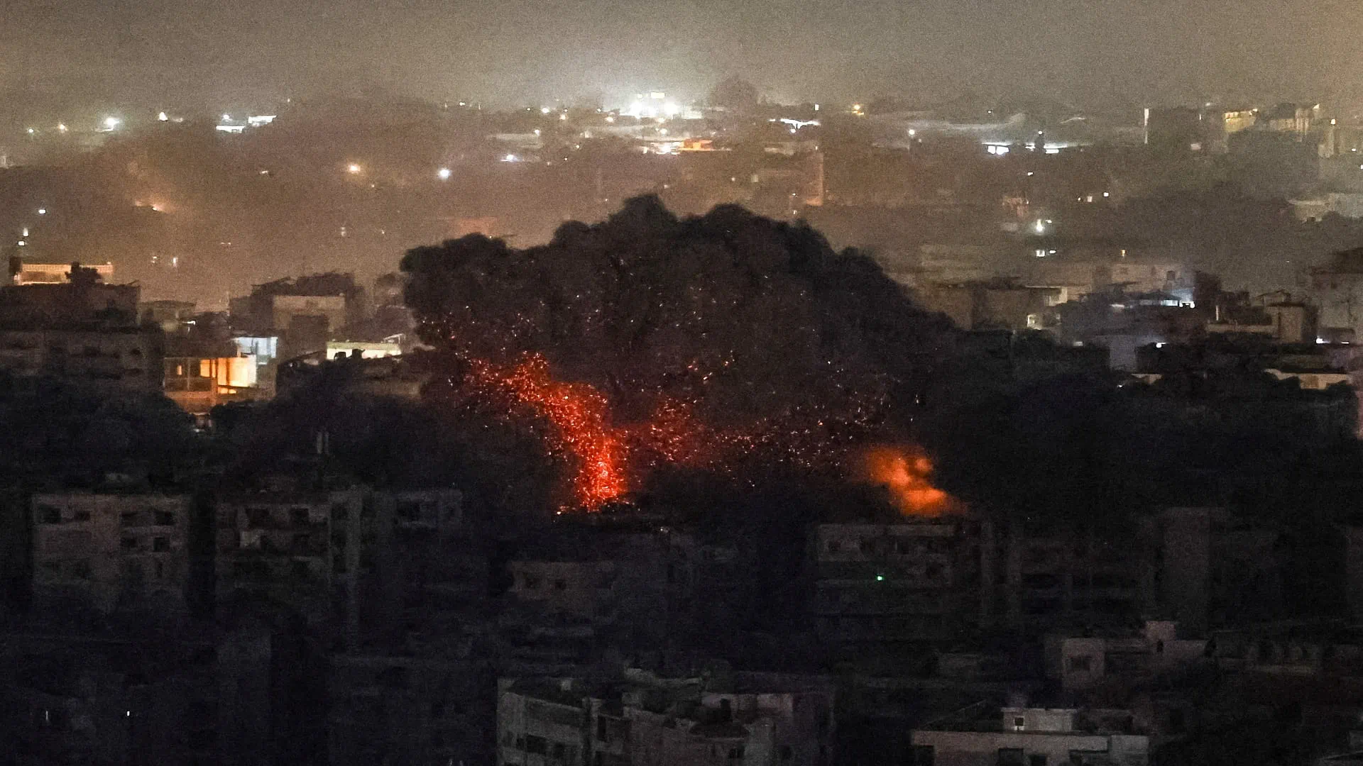 Image for the title: 19 killed in Israeli attacks in Lebanon on Friday 