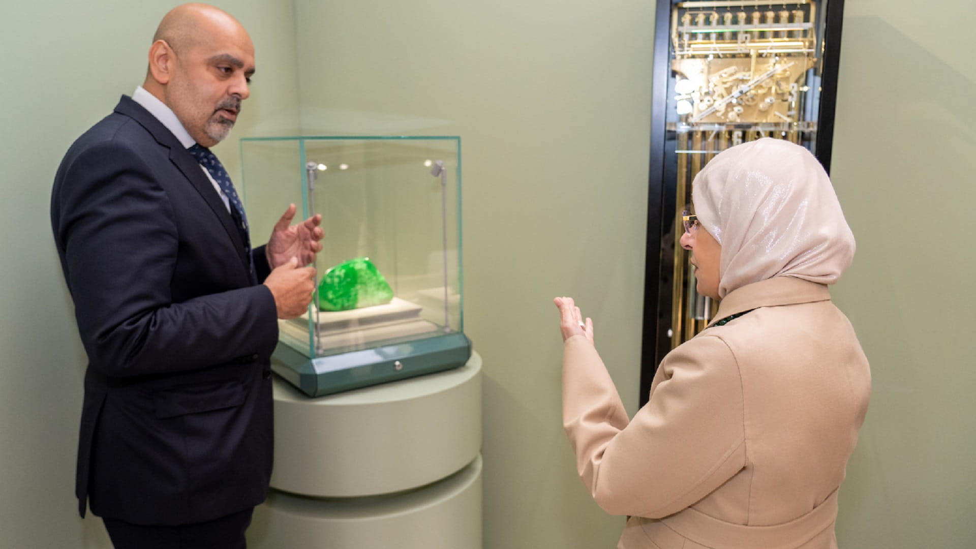 جواهر القاسمي تدعو إلى جعل العمل الإنساني جزءاً راسخاً في كل نشاط 