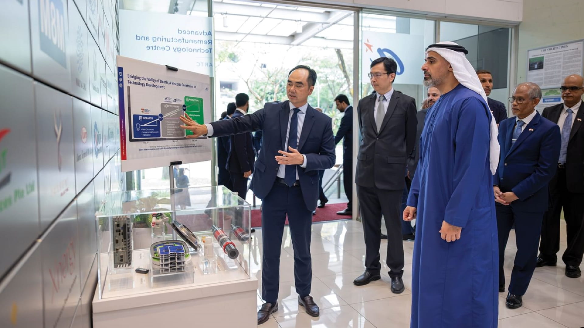 Crown Prince of Abu Dhabi visits ARTC in Singapore