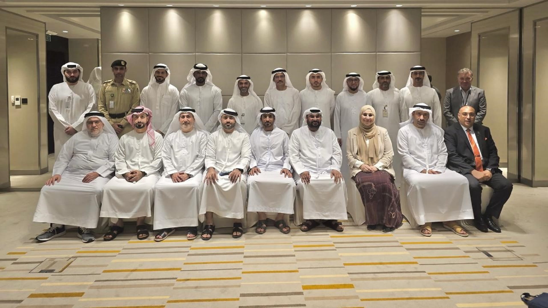 الهيئة العامة للطيران المدني تستعرض الجاهزية لتقلبات أحوال الطقس