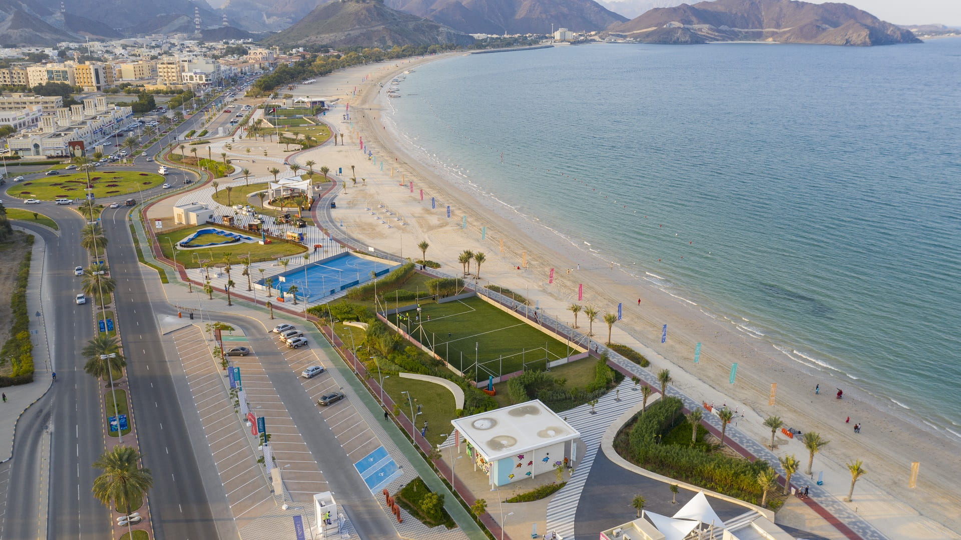 Khorfakkan Beach delivers adventure and relaxation experience 